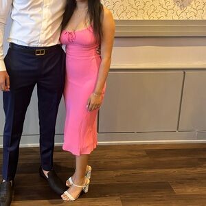 Wilfred Bellow Midi Vibrant Pink Dress